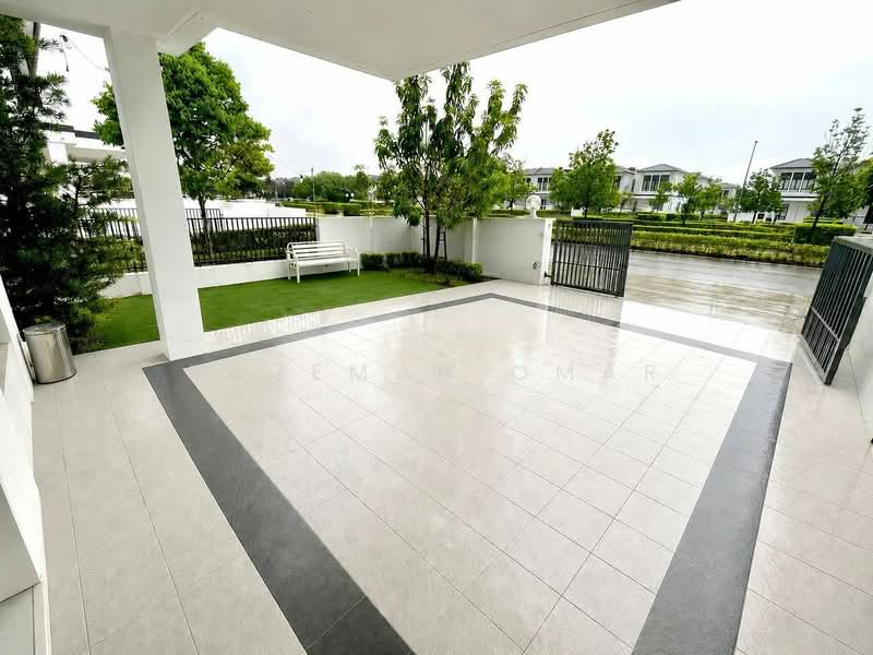 Rumah Teres 2 Tingkat untuk Dijual di Eco Grandeur (Puncak Alam) - Hazeman Omar - Exterior - PropertyGuru.com.my