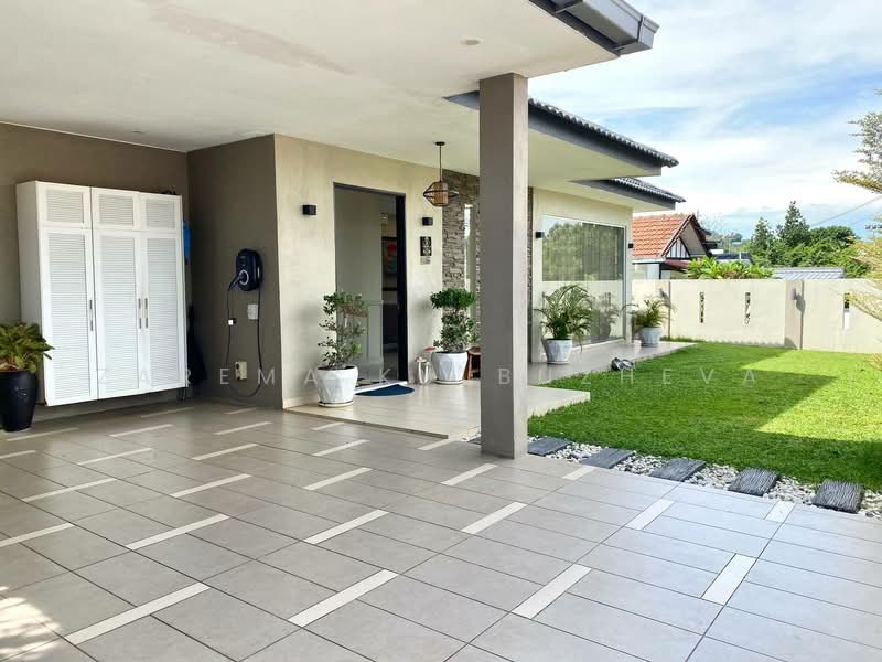 Bungalow for Sale in Bukit Gasing (Petaling Jaya) - Zarema Kulbuzheva - Exterior - PropertyGuru.com.my