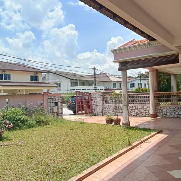 Semi-Detached House for Sale in SS3 (Petaling Jaya) - Emily Arthur - Exterior - PropertyGuru.com.my