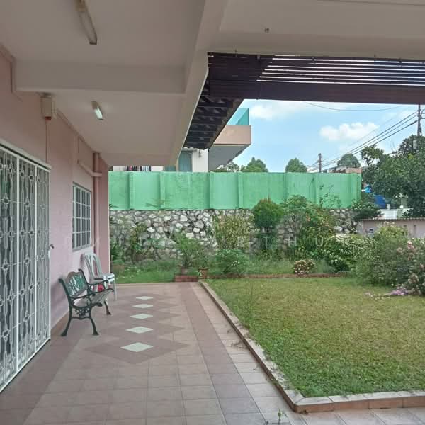 Semi-Detached House for Sale in SS3 (Petaling Jaya) - Emily Arthur - Exterior - PropertyGuru.com.my