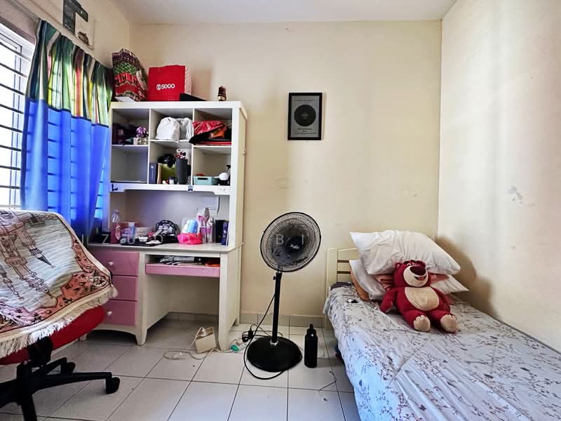 2-storey Terraced House for Sale in Bandar Seri Putra (Bangi) - Aizuddin bin Ahmad - Bedroom - PropertyGuru.com.my
