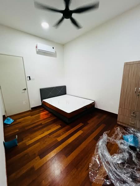 Rumah Berkembar untuk Disewa di Taman Sutera Utama (Skudai) - Kayden Voon - Bedroom - PropertyGuru.com.my