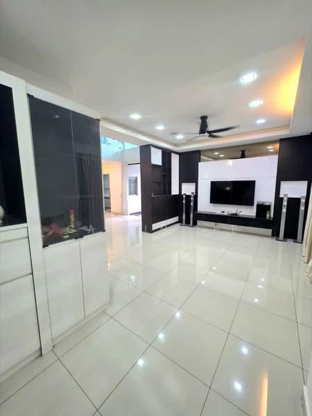 Rumah Teres 2.5 Tingkat untuk Dijual di Taman Sutera Utama (Skudai) - Calvin Lee - PropertyGuru.com.my
