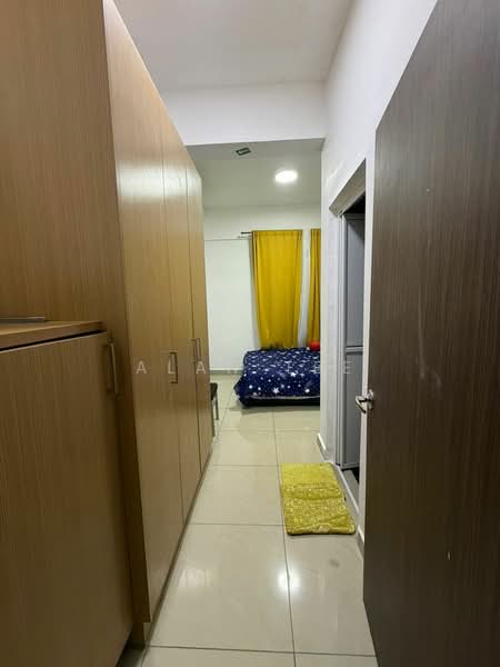 Service Residence for Sale at D'Secret Garden 2 (Pangsapuri Kempas Indah 2) - Alan Tee - Corridor - PropertyGuru.com.my