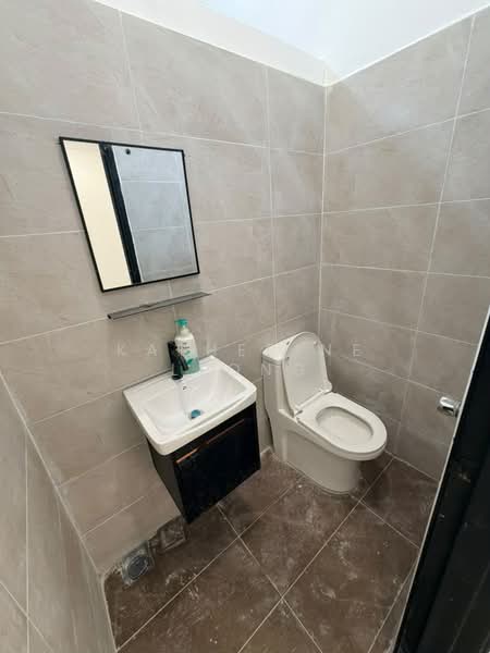 Rumah Teres 1 Tingkat untuk Dijual di Rawang (Selangor) - Katherine Leong - Bathroom - PropertyGuru.com.my