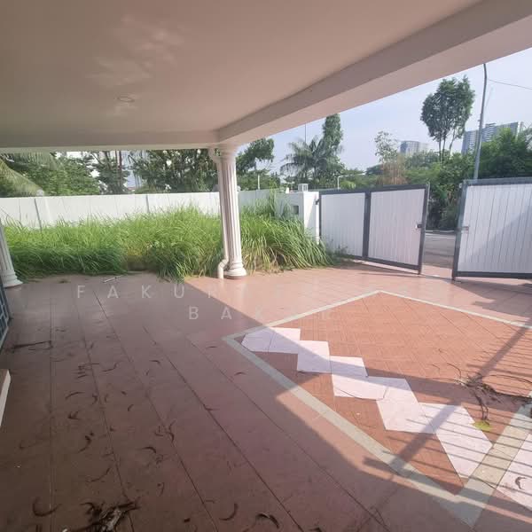 2-storey Terraced House for Sale in TAMAN PUCHONG UTAMA (Puchong) - Fakurazy Abu Bakar - Exterior - PropertyGuru.com.my