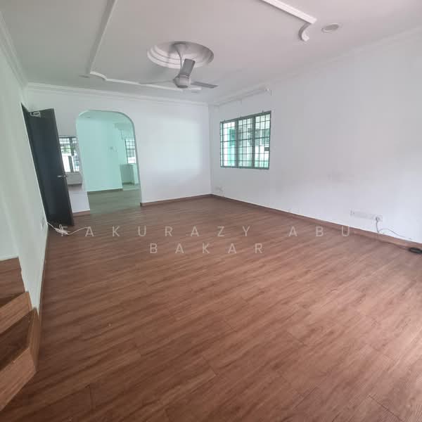2-storey Terraced House for Sale in TAMAN PUCHONG UTAMA (Puchong) - Fakurazy Abu Bakar - PropertyGuru.com.my