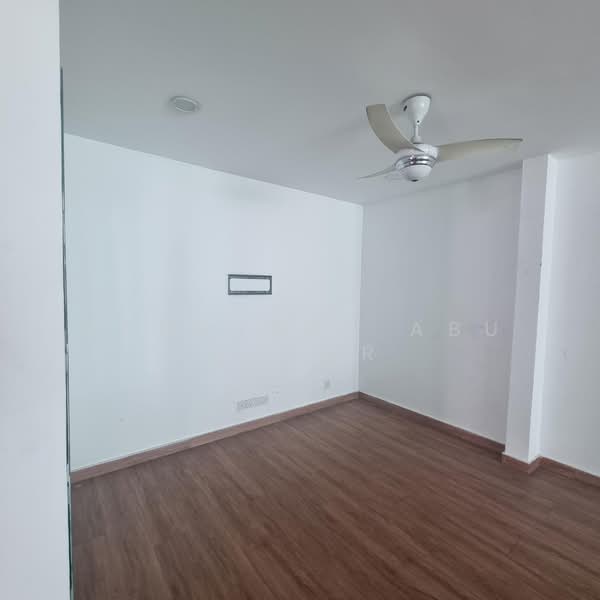 2-storey Terraced House for Sale in TAMAN PUCHONG UTAMA (Puchong) - Fakurazy Abu Bakar - Interior - PropertyGuru.com.my