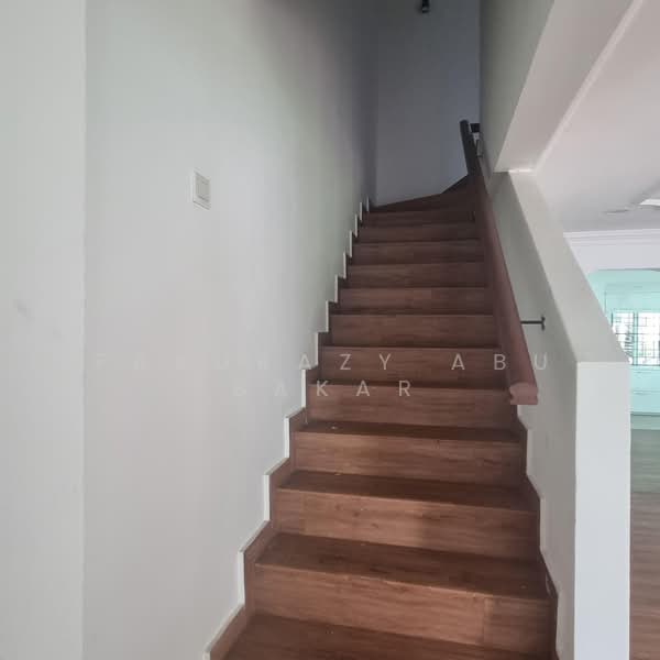 2-storey Terraced House for Sale in TAMAN PUCHONG UTAMA (Puchong) - Fakurazy Abu Bakar - Interior - PropertyGuru.com.my