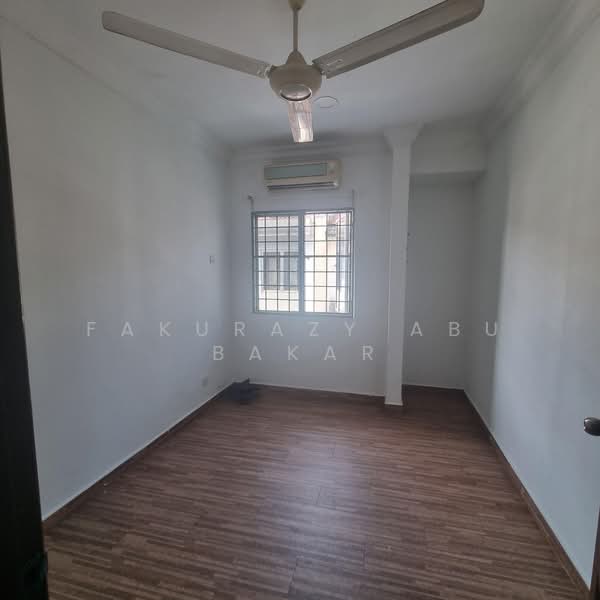 2-storey Terraced House for Sale in TAMAN PUCHONG UTAMA (Puchong) - Fakurazy Abu Bakar - Interior - PropertyGuru.com.my