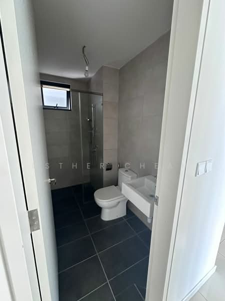 Servis Apartment untuk Dijual di Sunway Avila Residences - Esther Cheah - Bathroom - PropertyGuru.com.my
