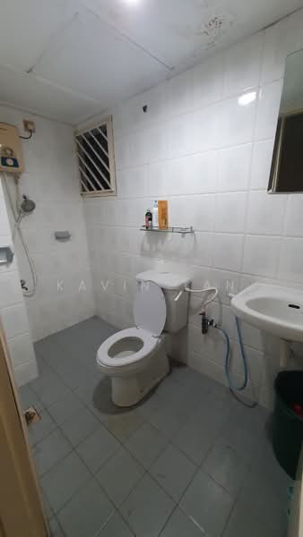 Apartment for Sale at Pan Vista - Kavin Tan - Bathroom - PropertyGuru.com.my