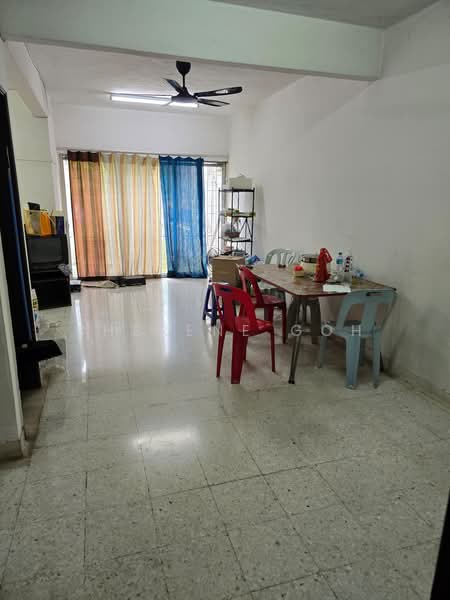 2-storey Terraced House for Sale in Serdang Raya (Seri Kembangan) - Sherene Goh - Living Room - PropertyGuru.com.my