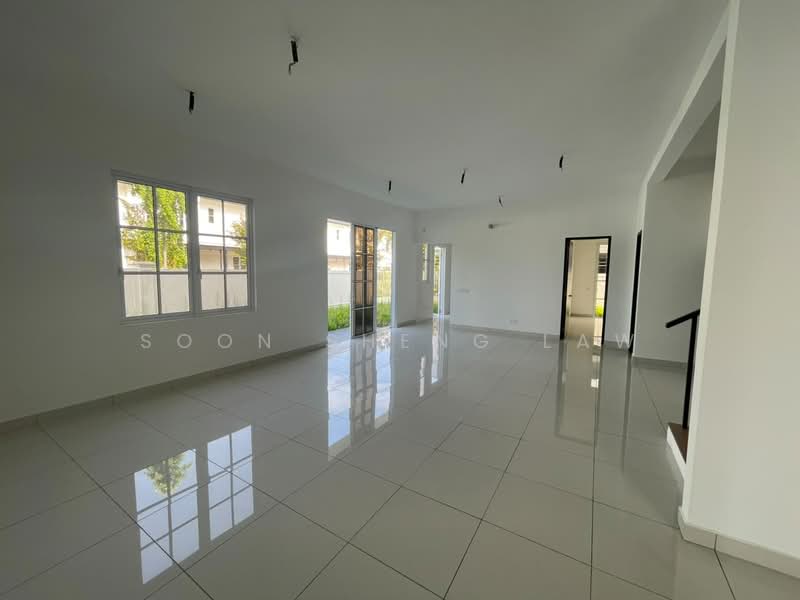 Semi-Detached House for Sale in Eco Majestic (Semenyih) - Soon Sheng Law - Living Room - PropertyGuru.com.my
