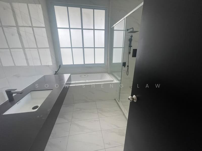 Semi-Detached House for Sale in Eco Majestic (Semenyih) - Soon Sheng Law - Bathroom - PropertyGuru.com.my