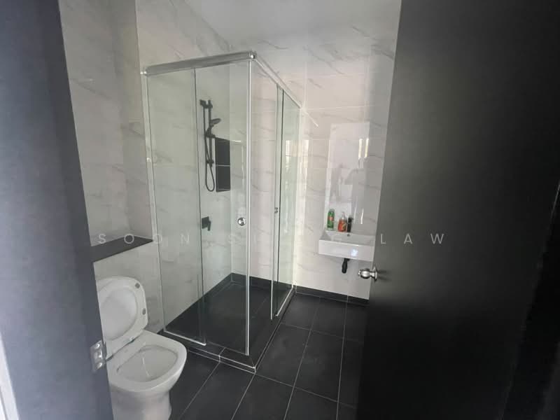 Semi-Detached House for Sale in Eco Majestic (Semenyih) - Soon Sheng Law - Bathroom - PropertyGuru.com.my