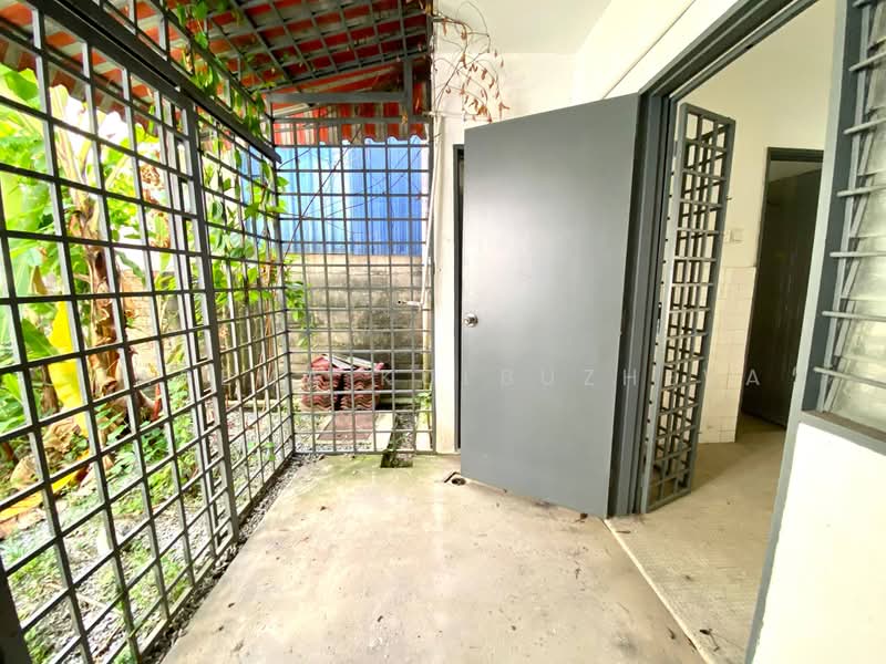 2-storey Terraced House for Sale in Taman Sri Muda (Shah Alam) - Zarema Kulbuzheva - Exterior - PropertyGuru.com.my