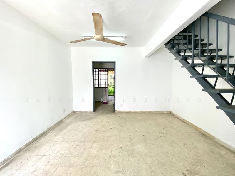 2-storey Terraced House for Sale in Taman Sri Muda (Shah Alam) - Zarema Kulbuzheva - Interior - PropertyGuru.com.my