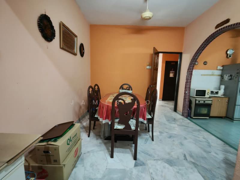 2-storey Terraced House for Sale in Usj 11 (Subang Jaya) - James Loh - Dining Room - PropertyGuru.com.my