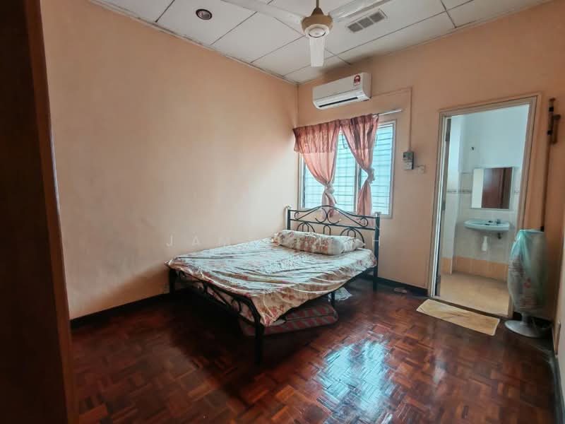 2-storey Terraced House for Sale in Usj 11 (Subang Jaya) - James Loh - Bedroom - PropertyGuru.com.my