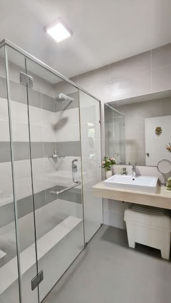 Rumah Kluster untuk Dijual di Skudai (Johor) - Crystal Tan - Bathroom - PropertyGuru.com.my
