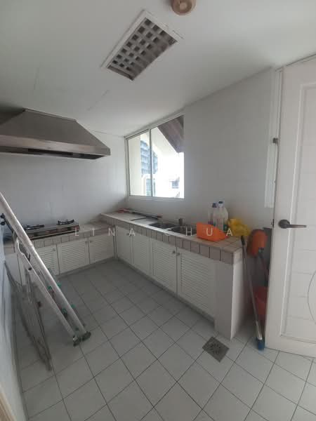 Condominium for Sale at Desa Angkasa - Lina Chua - Kitchen - PropertyGuru.com.my