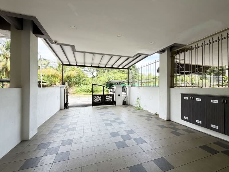 2-storey Terraced House for Sale in Taman Perak Permai (Kampar) - Presley Chong - Exterior - PropertyGuru.com.my