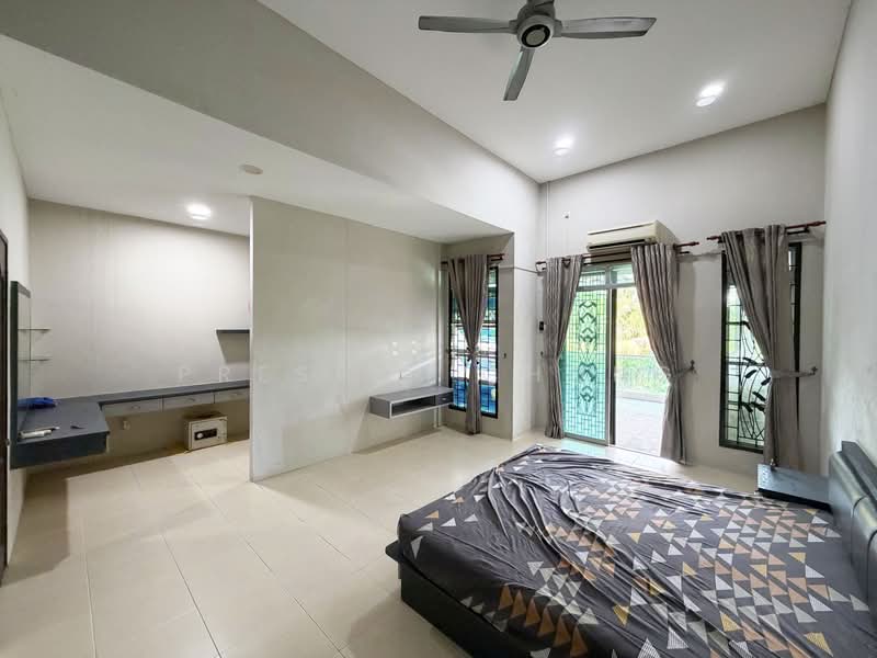 2-storey Terraced House for Sale in Taman Perak Permai (Kampar) - Presley Chong - Bedroom - PropertyGuru.com.my