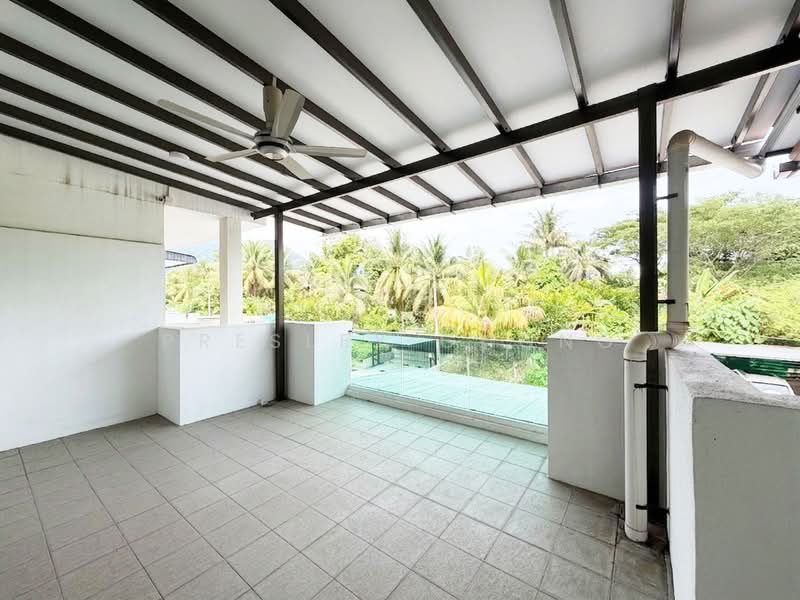 2-storey Terraced House for Sale in Taman Perak Permai (Kampar) - Presley Chong - Balcony - PropertyGuru.com.my