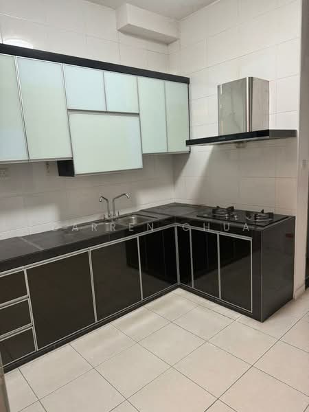Service Residence for Rent at Sky Gardens Residences - Darren Chua - Kitchen - PropertyGuru.com.my