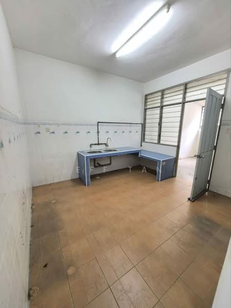 Rumah Teres 2 Tingkat untuk Dijual di Gunung Rapat (Ipoh) - Jeff Tan - Kitchen - PropertyGuru.com.my
