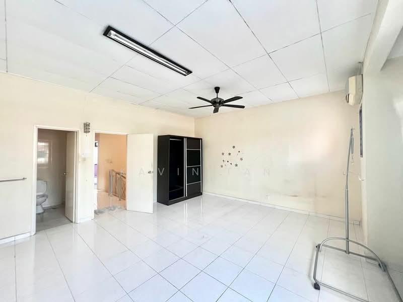 Rumah Teres 2 Tingkat untuk Disewa di Taman Mount Austin (Tebrau) - Kavin Tan - PropertyGuru.com.my