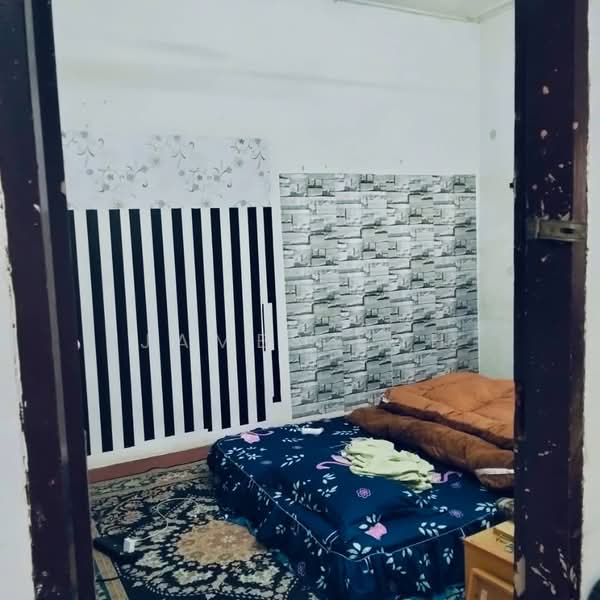 Rumah Teres 2 Tingkat untuk Dijual di Seksyen 5 (Petaling Jaya) - James Loh - Bedroom - PropertyGuru.com.my
