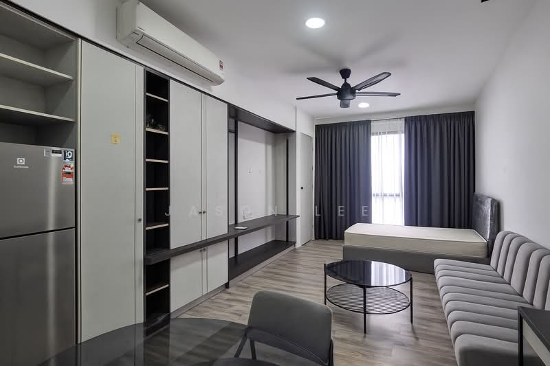 Kediaman Servis untuk Disewa di Millerz Square Serviced Residence - Jason Lee - Living Room - PropertyGuru.com.my