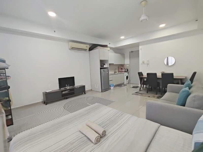 Servis Apartment untuk Dijual di i-SOHO @ i-City - Tengku Zairi - PropertyGuru.com.my