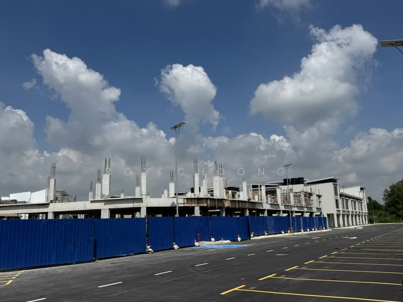 Shop for Sale in Rawang (Selangor) - Roy Choong - Exterior - PropertyGuru.com.my