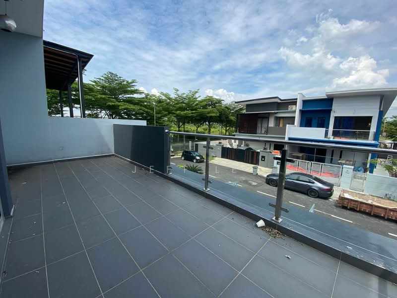 Rumah Kluster untuk Dijual di Taman Nusa Bestari (Iskandar Puteri (Nusajaya)) - Jeff Lee - Exterior - PropertyGuru.com.my