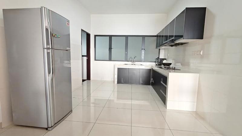 Kondominium untuk Disewa di Oasis 2 Residence - Eiffel Lai - Kitchen - PropertyGuru.com.my