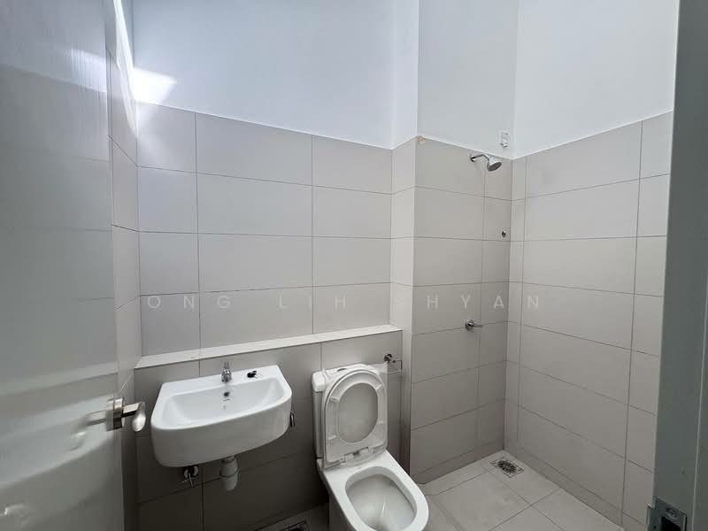 2-storey Terraced House for Sale in Austin Crest (Johor Bahru) - Ong Lih Shyan - Bathroom - PropertyGuru.com.my