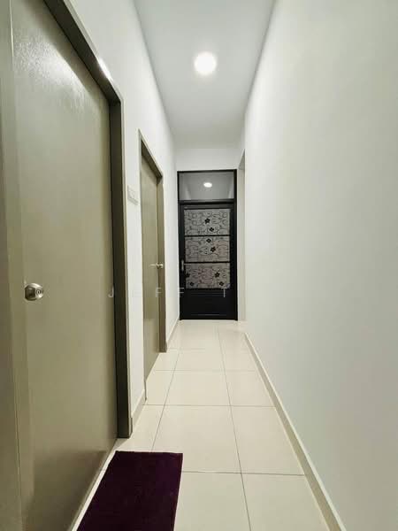 Condominium for Rent at Meru Heights Residences @ Scientex Meru - Jeff Tan - Corridor - PropertyGuru.com.my