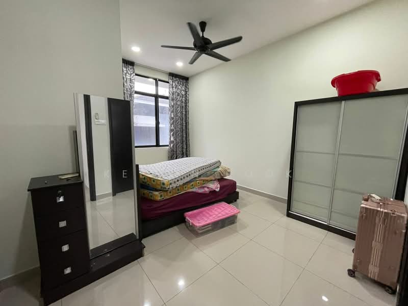 Semi-Detached House for Sale in Taman Jenderam Harmoni (Dengkil) - Kelvin Pook - Bedroom - PropertyGuru.com.my