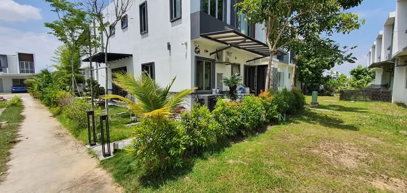 2-storey Terraced House for Sale in Dengkil (Selangor) - Chloe Chan - PropertyGuru.com.my