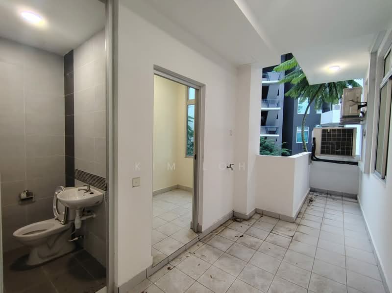 Condominium for Rent at The Seed Taman Sutera Utama - Kim Loh - Bathroom - PropertyGuru.com.my