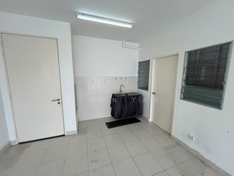 Apartment for Rent at Pangsapuri Seri Mutiara - Alson Tan - Kitchen - PropertyGuru.com.my