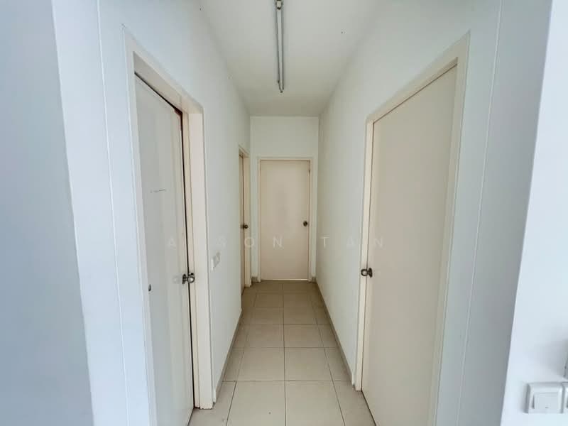 Apartment for Rent at Pangsapuri Seri Mutiara - Alson Tan - Corridor - PropertyGuru.com.my