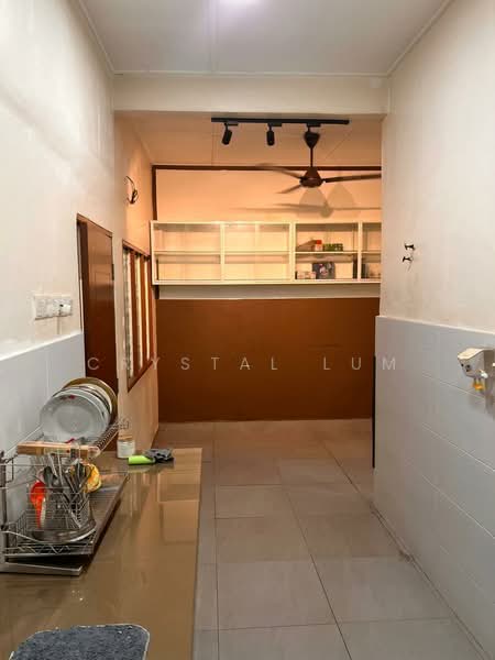 Rumah Teres untuk Disewa di Taman Kok Doh (Batu) - Crystal Lum - Kitchen - PropertyGuru.com.my