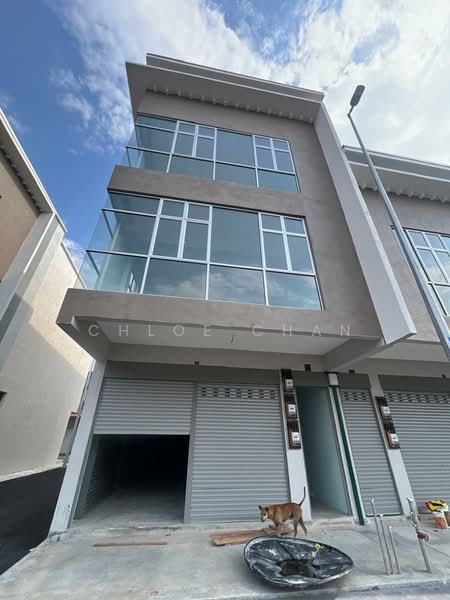 Kedai / Pejabat untuk Disewa di Pekan Dengkil (Dengkil) - Chloe Chan - Exterior - PropertyGuru.com.my