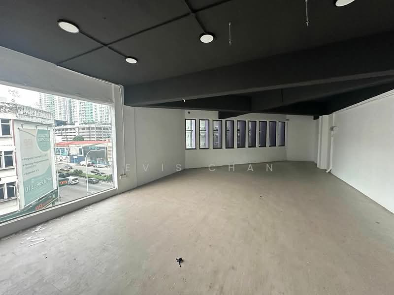 Shop / Office for Rent in Taman Sungai Besi (Salak South) - Levis Chan - Interior - PropertyGuru.com.my