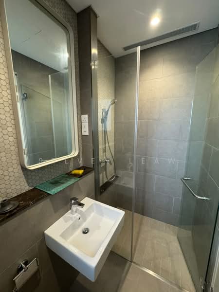 Servis Apartment untuk Disewa di Lucentia Residences - Steven Leaw - 2nd Bathroom - PropertyGuru.com.my