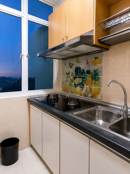 Apartment for Rent at Sri Samudera Apartment (Seaview Residence Suites) - Darren Tew - PropertyGuru.com.my